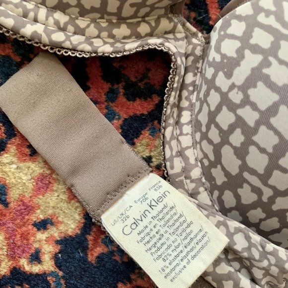 Modern T-Shirt Bra Perfectly Fit Calvin Klein 32B - Picture 3 of 4